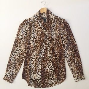 White House Black Market women’s blouse